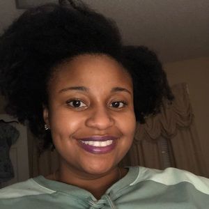 Meet your Posher, Donnesha